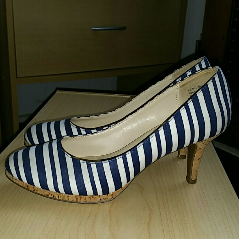 Blue + White Striped Heels by Kelly + Katie Size 8